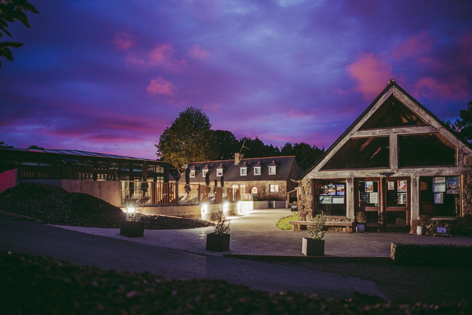 Camping Maeva Respire Le Village Perrosien エクステリア 写真